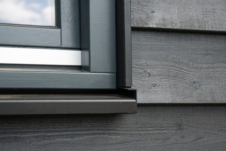Duurzame stenen schuurwoning met extra opties
